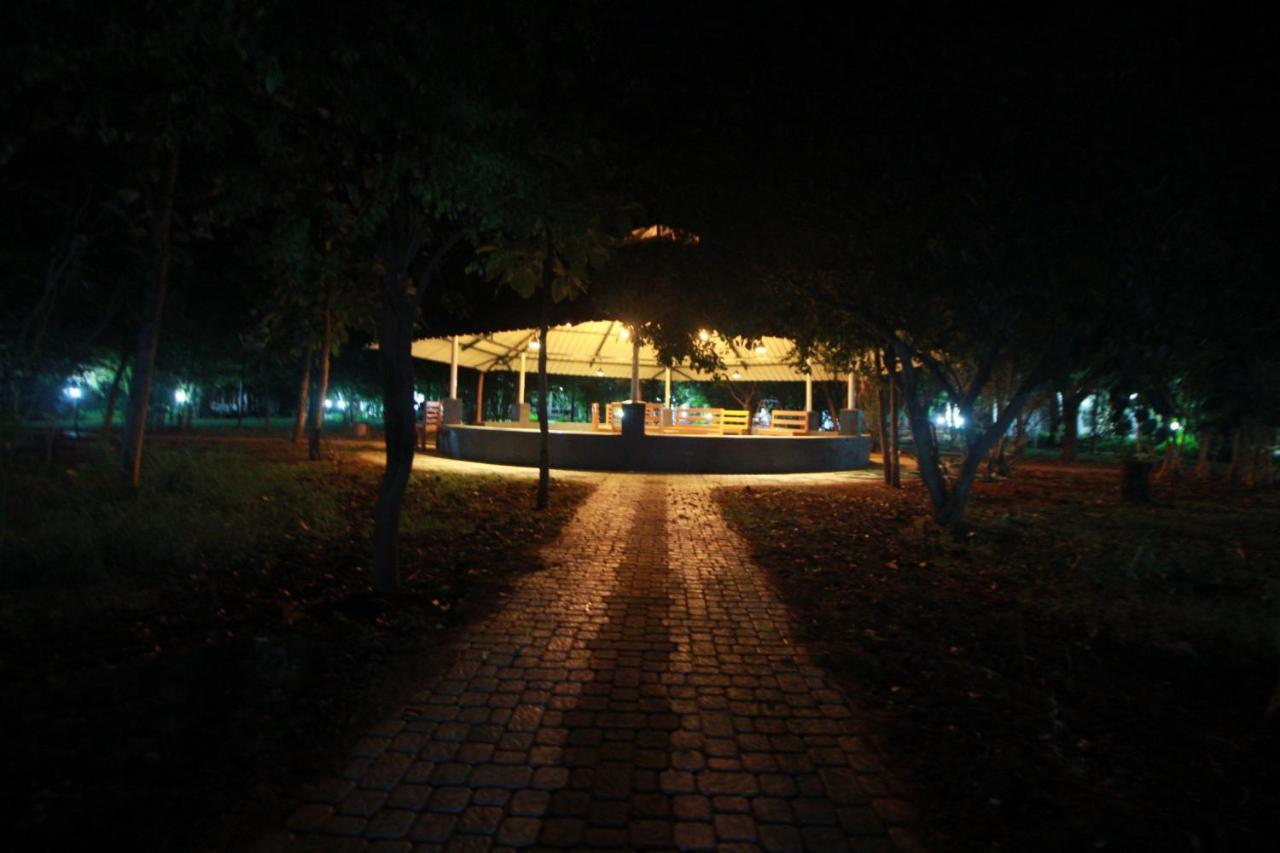 Vividearth Resorts Bandipūr Екстериор снимка